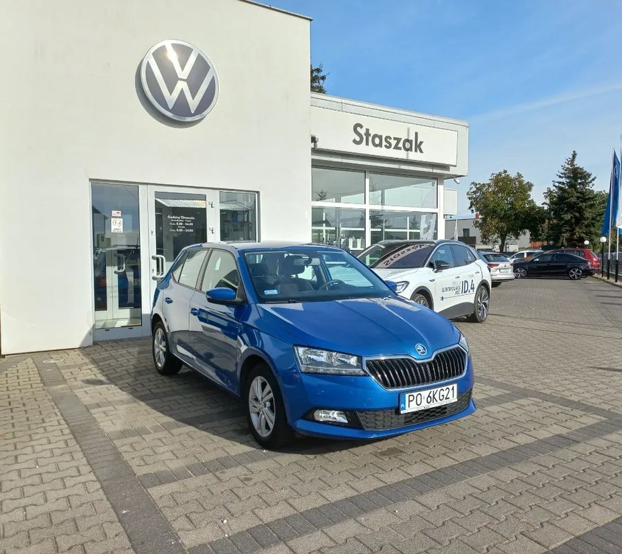 Nissan YAMA skoda fabia